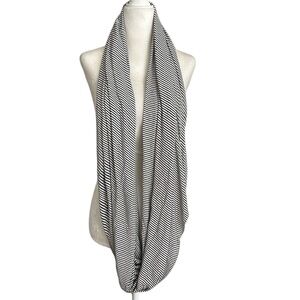 BRANDY MELVILLE | Striped Scarf